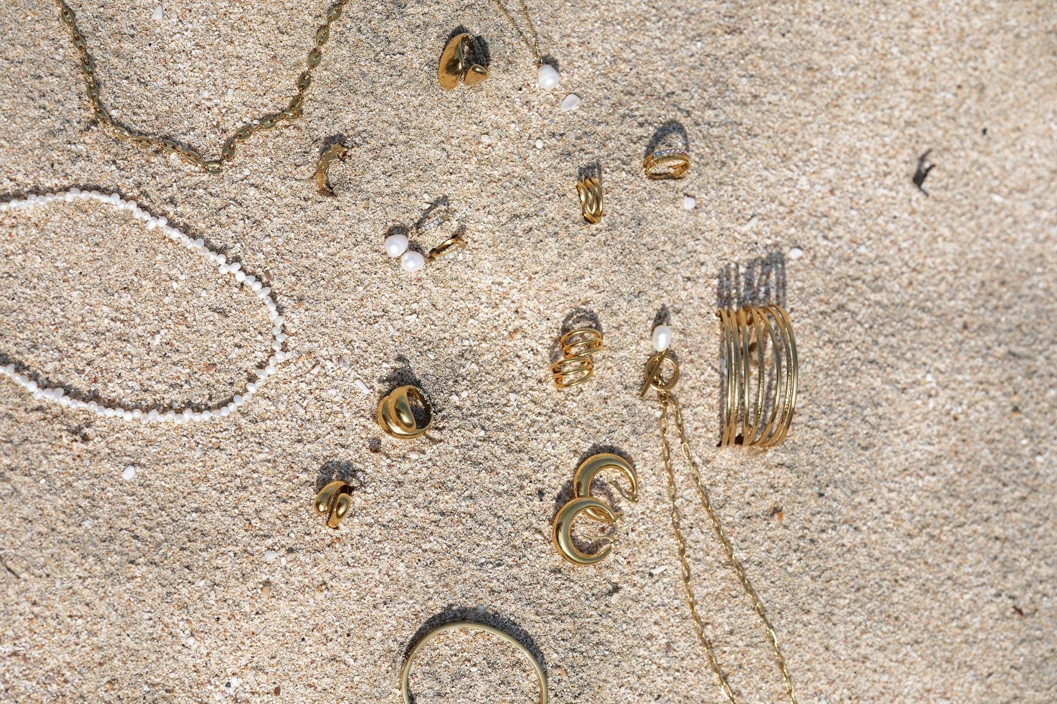 Pearlescent Necklace