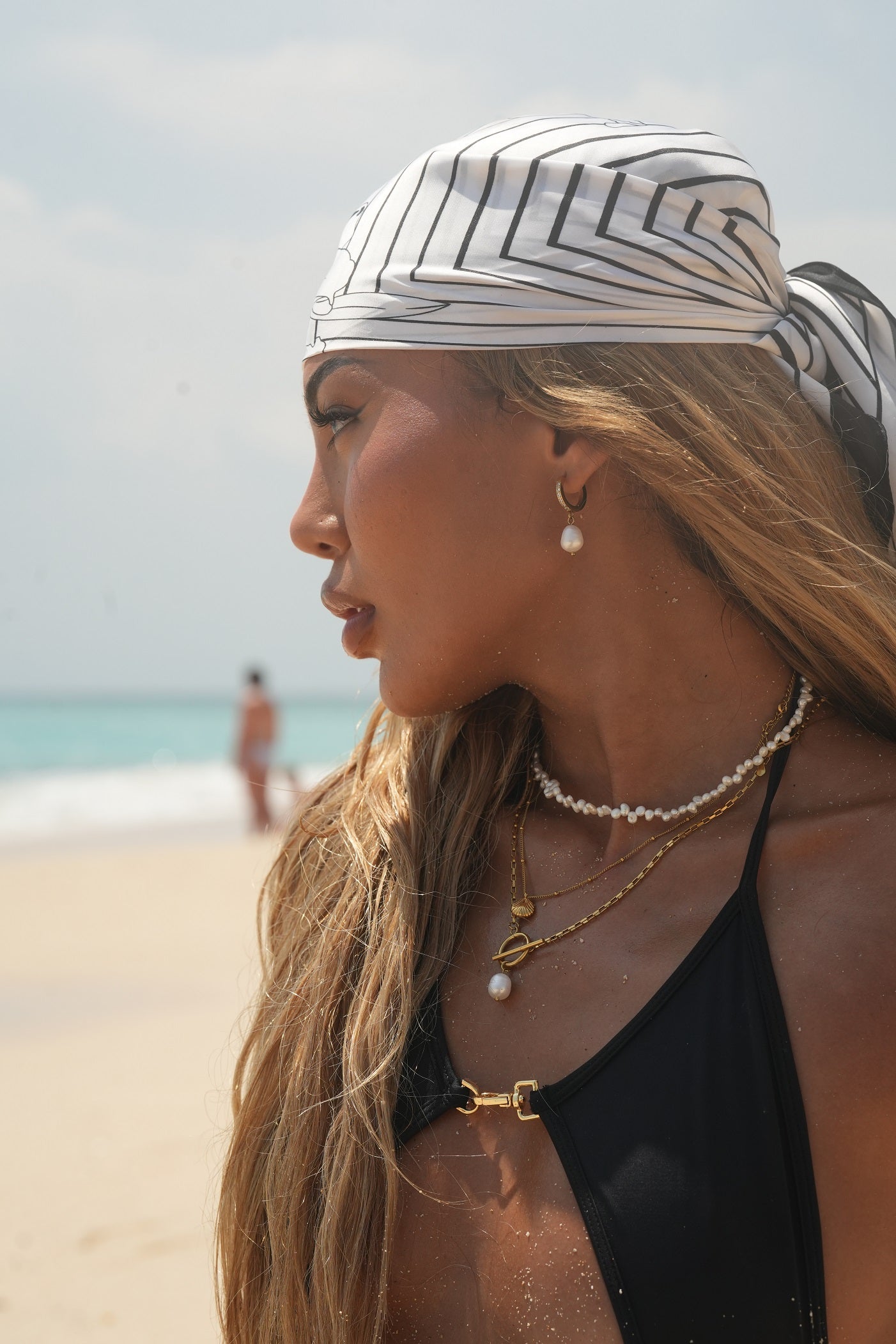 Pearlescent Necklace